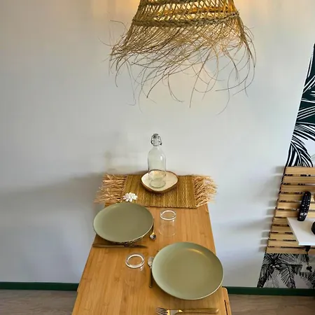 Oasis - Wifi, Clim, Vue, Equipe アパート *